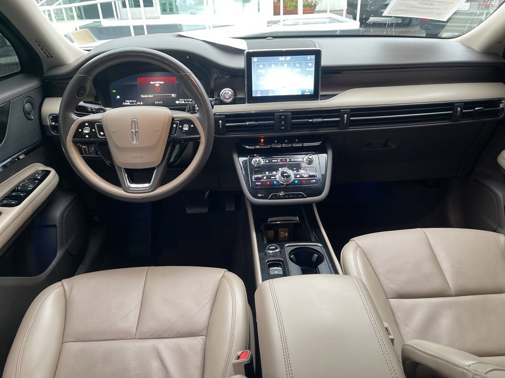 Used 2021 Lincoln Corsair Reserve w/ Equipment Group 201A image 15