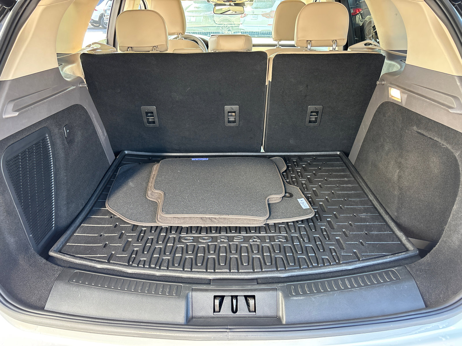 Certified 2023 Lincoln Corsair AWD image 9