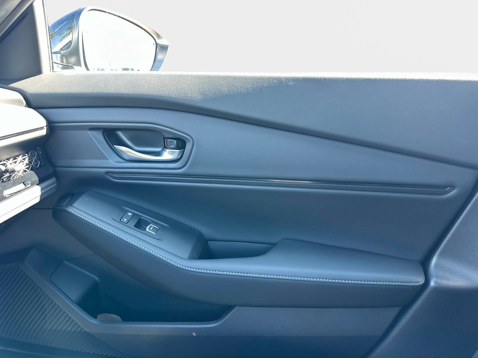 Certified 2025 Honda Accord Sport image 23