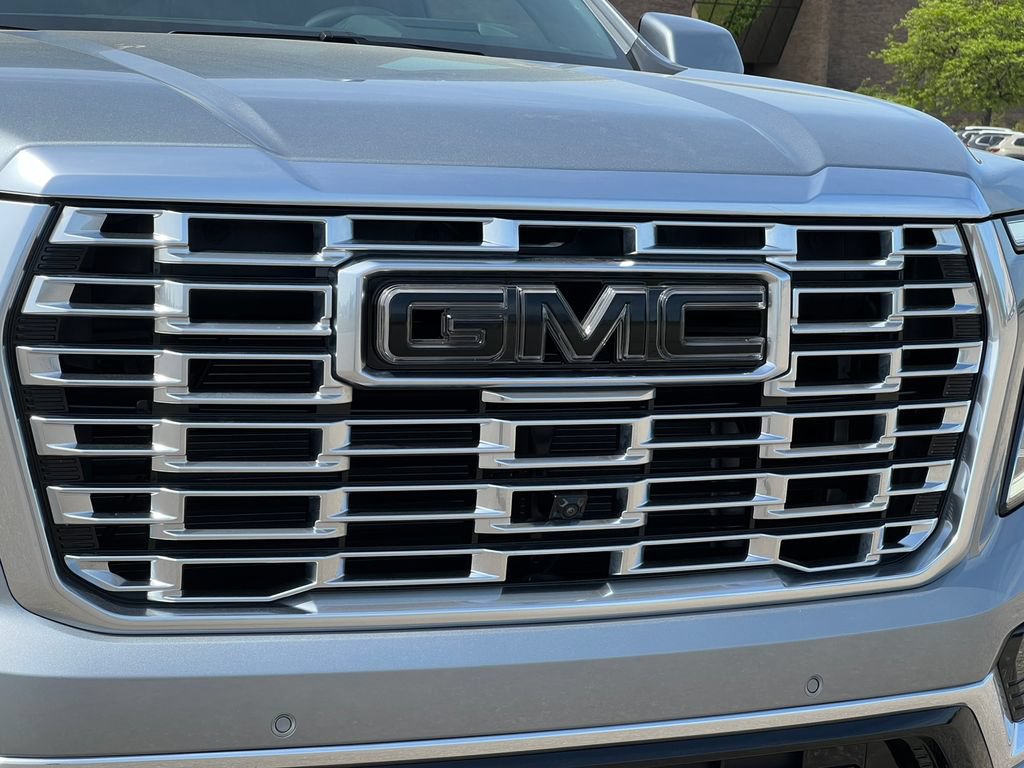 New 2025 GMC Yukon XL Denali w/ Denali Reserve Package AWD/4WD image 47