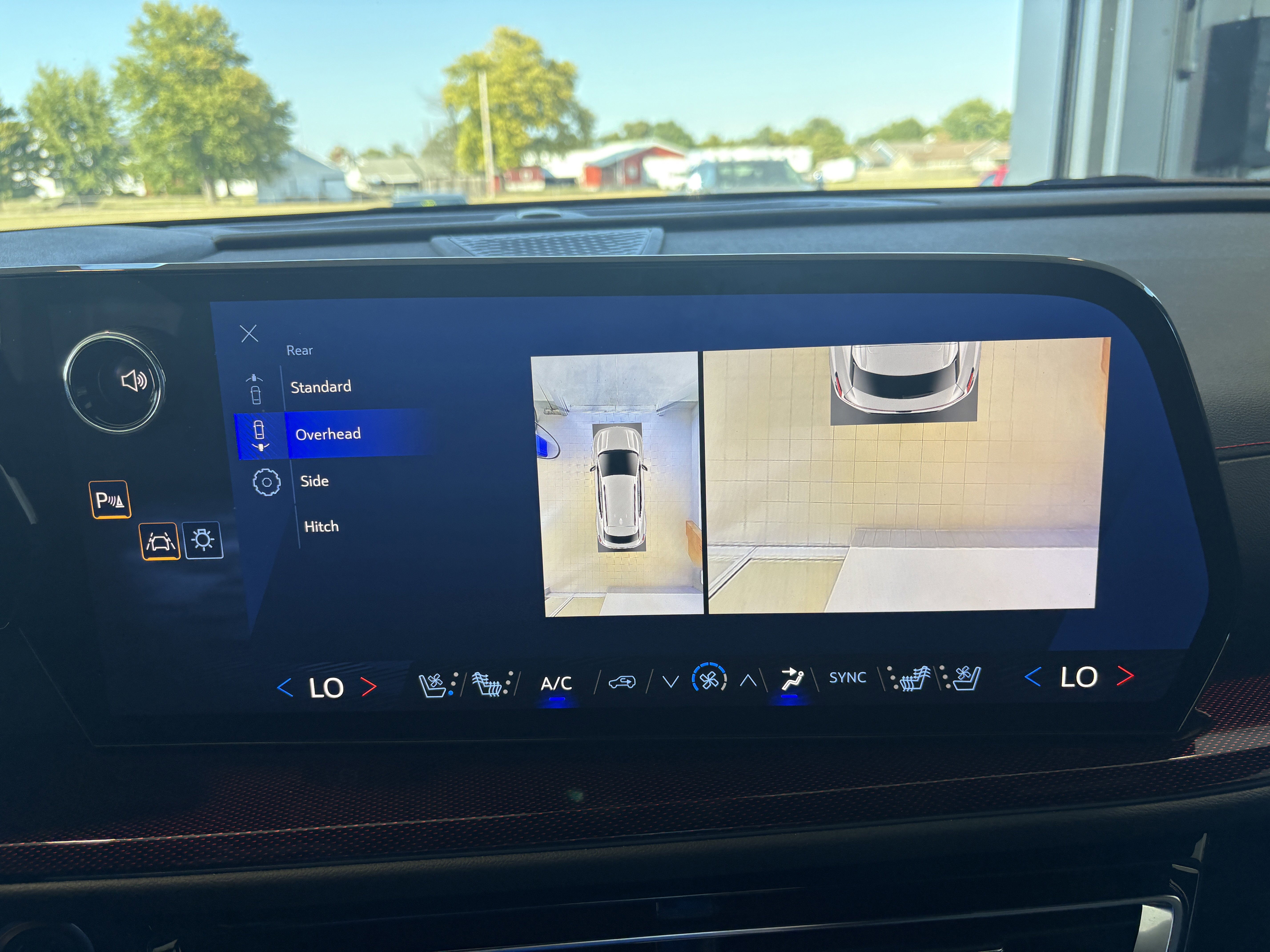 Used 2025 Chevrolet Traverse RS w/ LPO, Floor Liner Package image 29