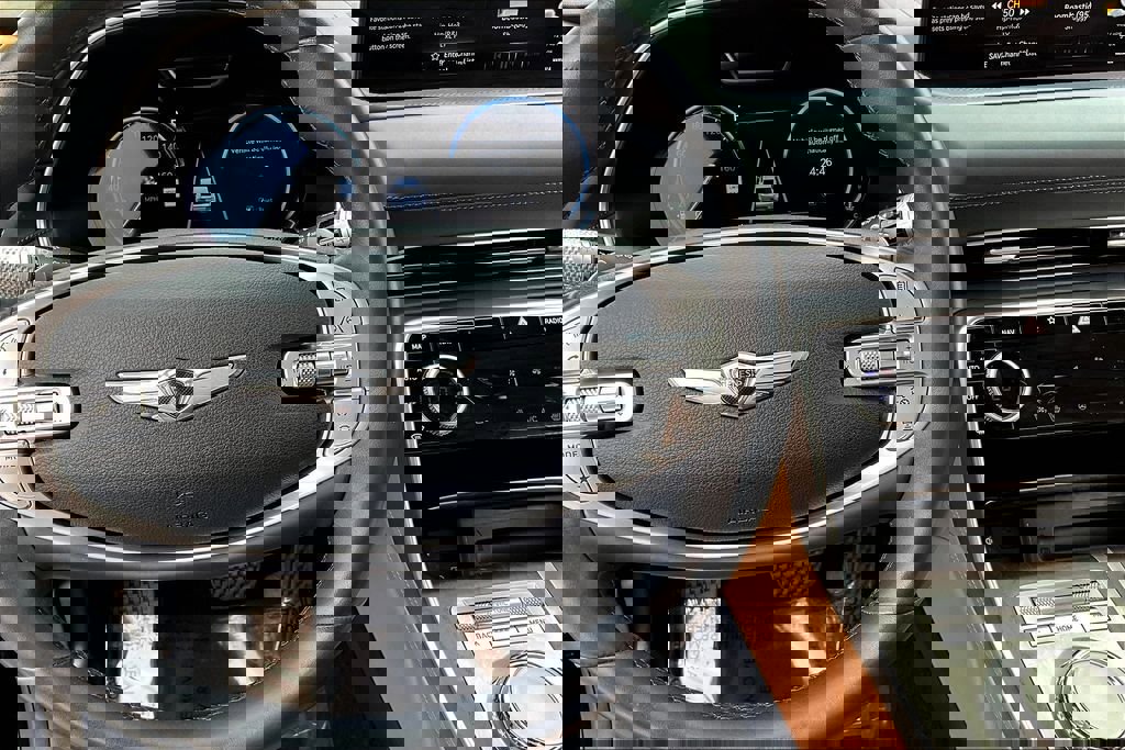 Used 2023 Genesis GV80 2.5T w/ Prestige Package image 19