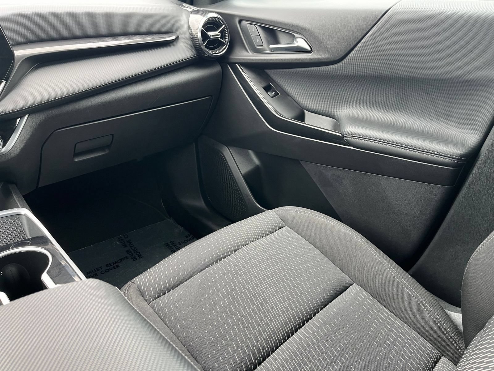 Used 2025 Chevrolet Equinox LT FWD image 40
