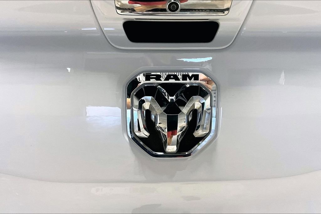 Used 2022 RAM 1500 Laramie AWD/4WD image 41