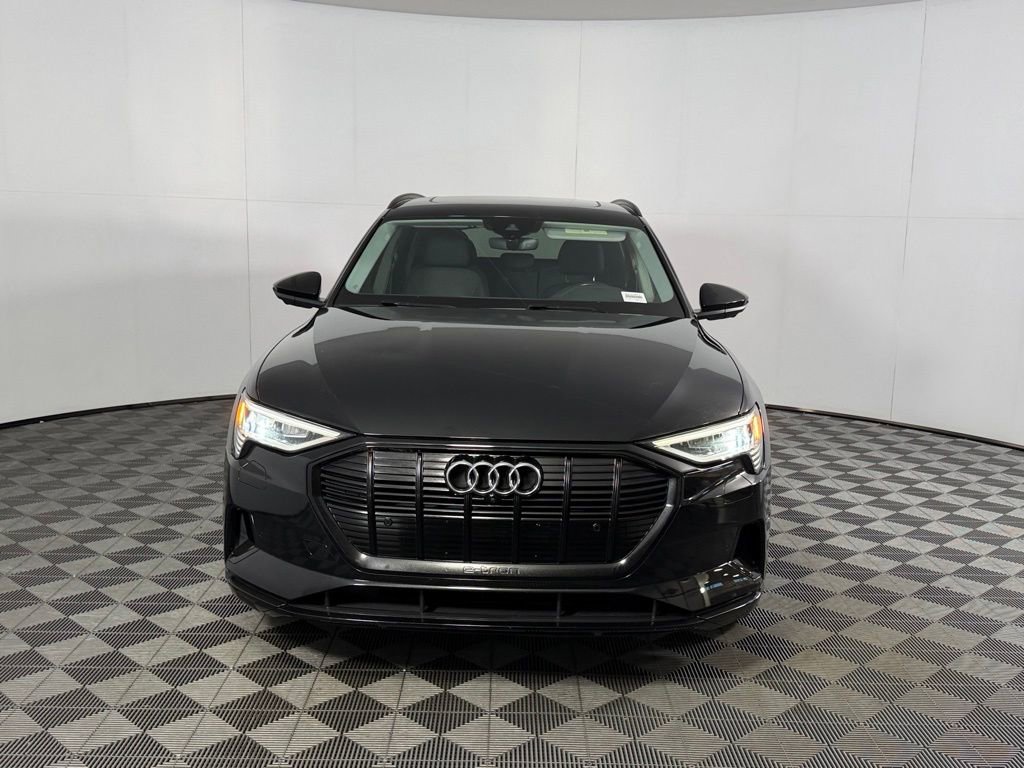 Used 2021 Audi e-tron Premium w/ Convenience Plus Package AWD/4WD image 11