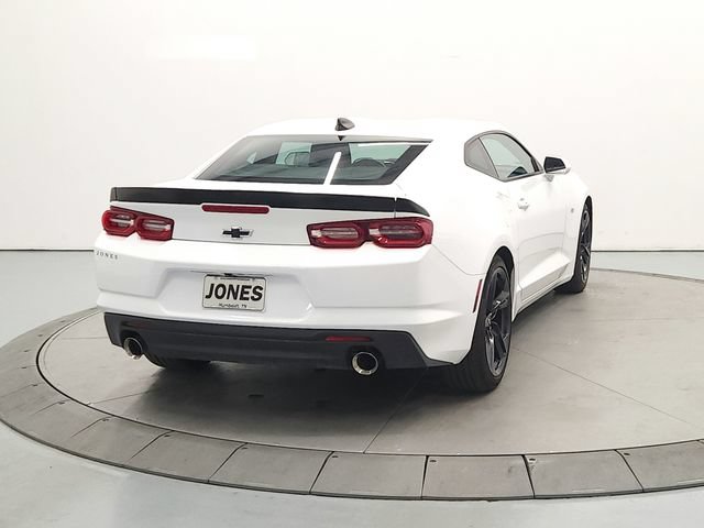 Used 2021 Chevrolet Camaro LT w/ Technology Package RWD image 7