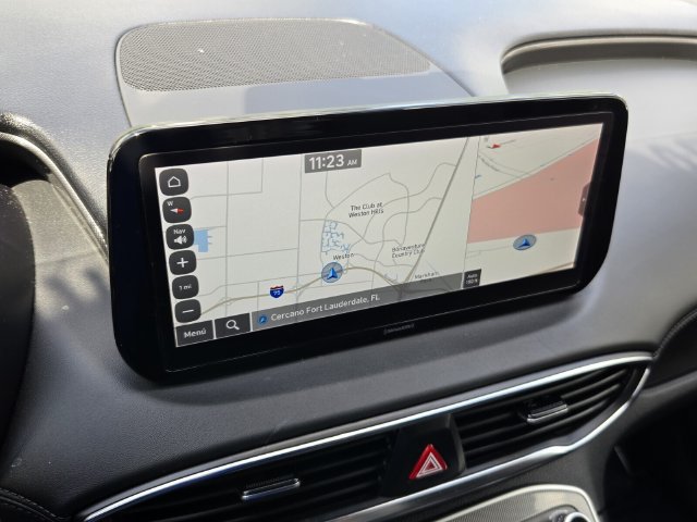 Used 2023 Hyundai Santa Fe SEL FWD image 18