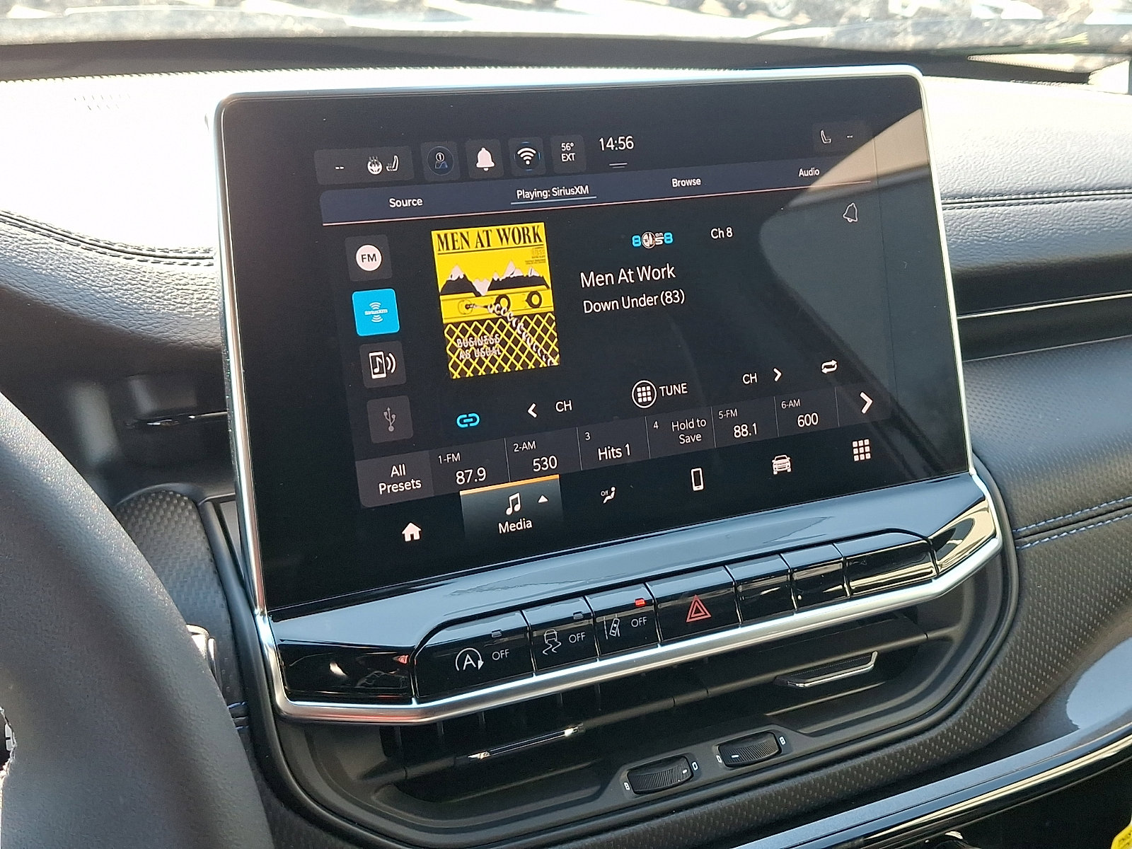 New 2026 Jeep Compass Latitude image 11