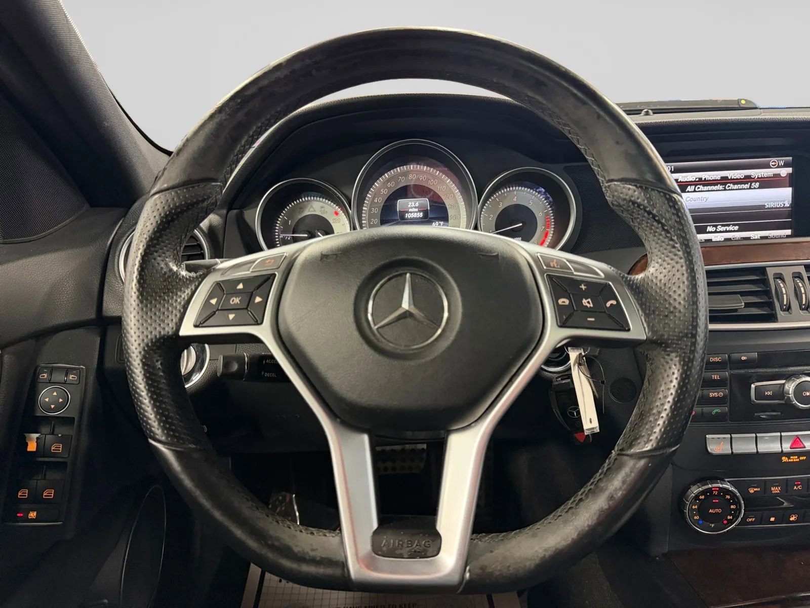 Used 2014 Mercedes-Benz C 300 C 300 4MATIC Sport Sedan 4D image 19