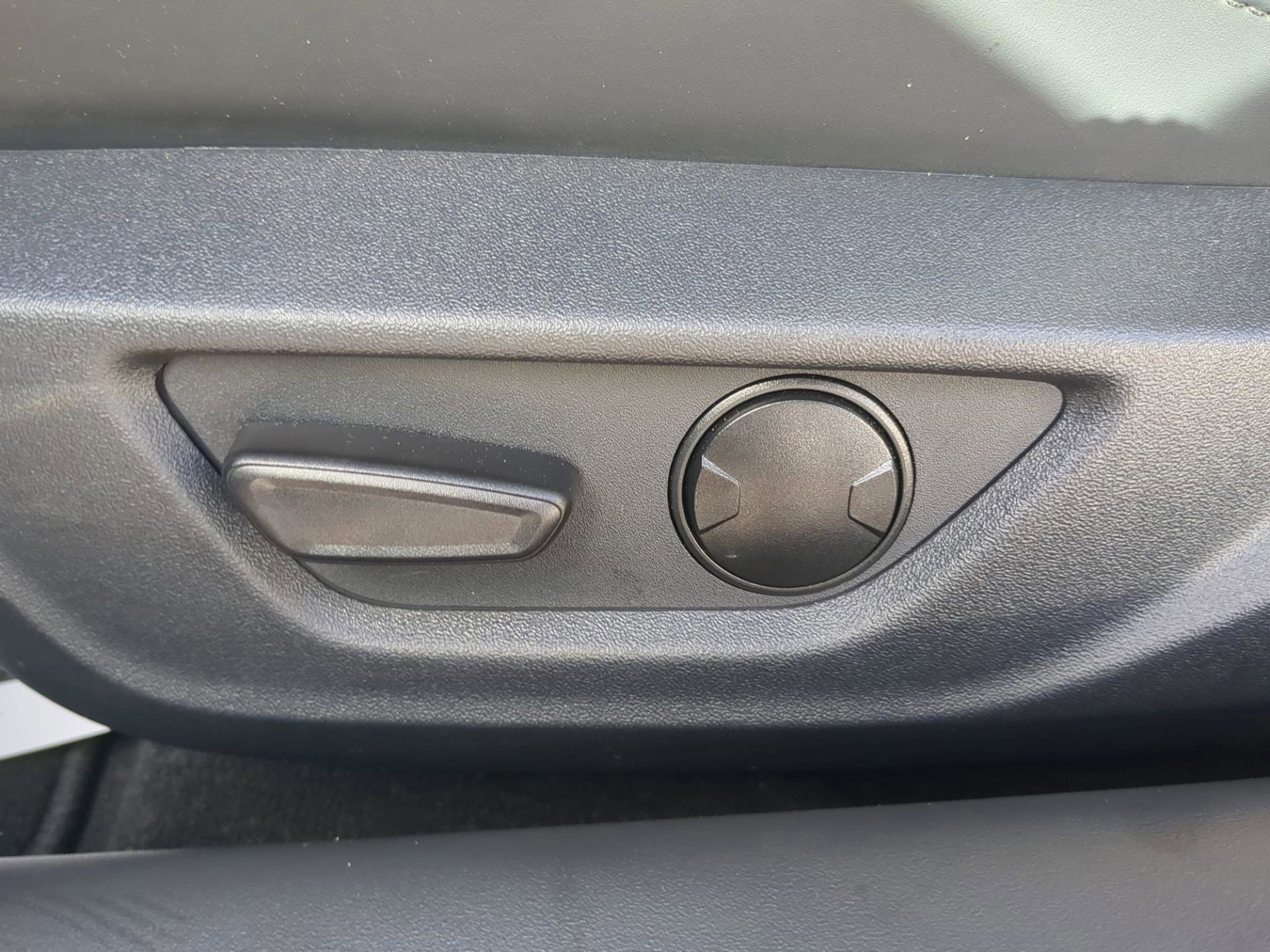 Used 2025 Ford Mustang GT Premium image 48