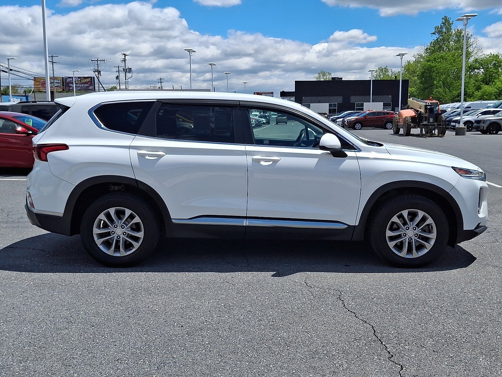 Used 2019 Hyundai Santa Fe SE AWD/4WD image 4