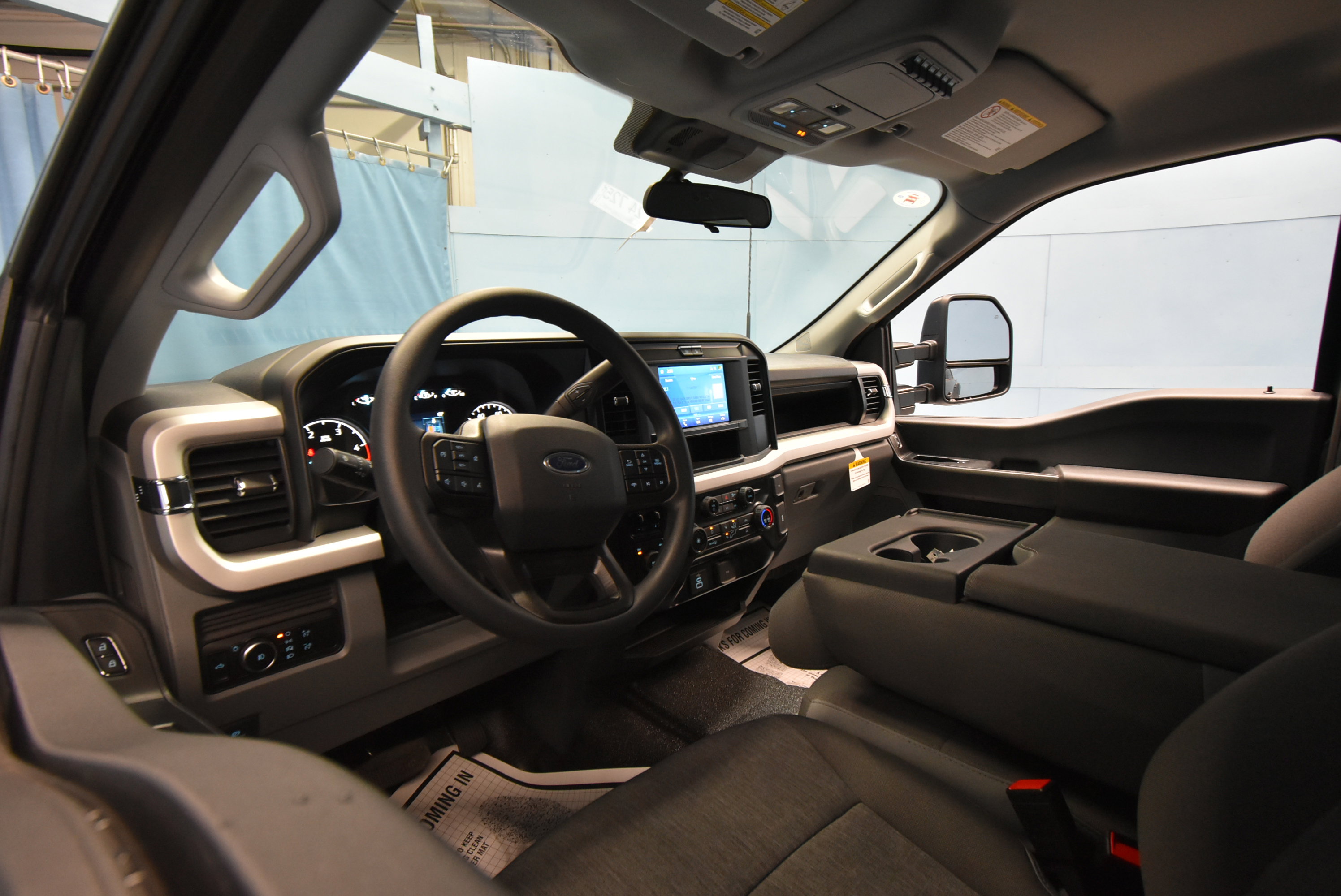 New 2026 Ford F450 4x4 Crew Cab Super Duty image 2