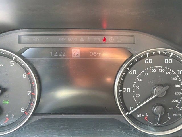 Used 2023 Mitsubishi Outlander SE FWD image 28