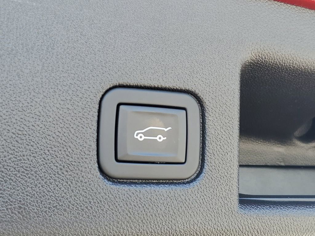 Certified 2024 Chevrolet Equinox LT FWD image 32
