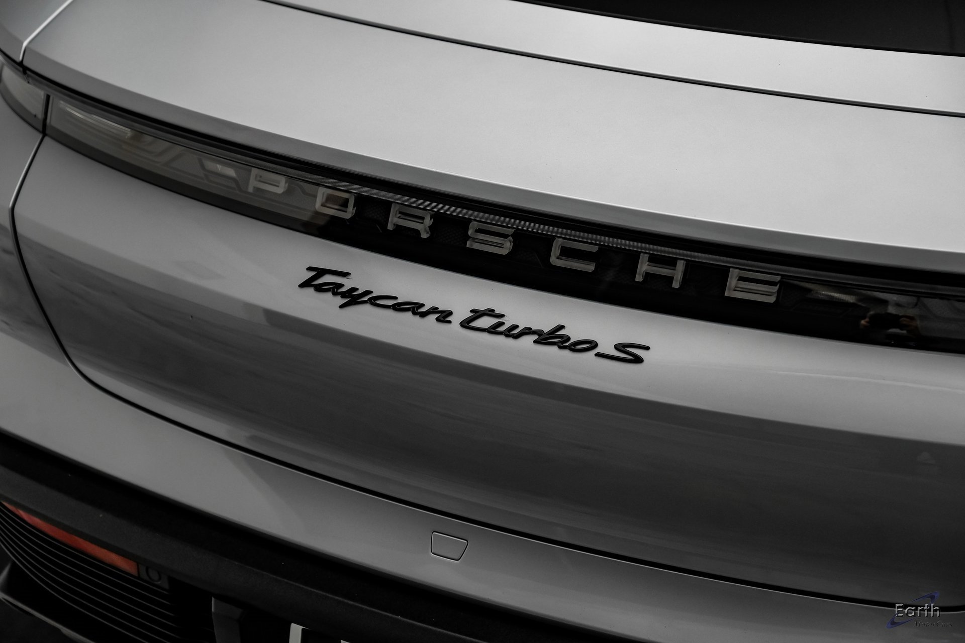 Used 2023 Porsche Taycan Turbo S w/ Premium Package image 28