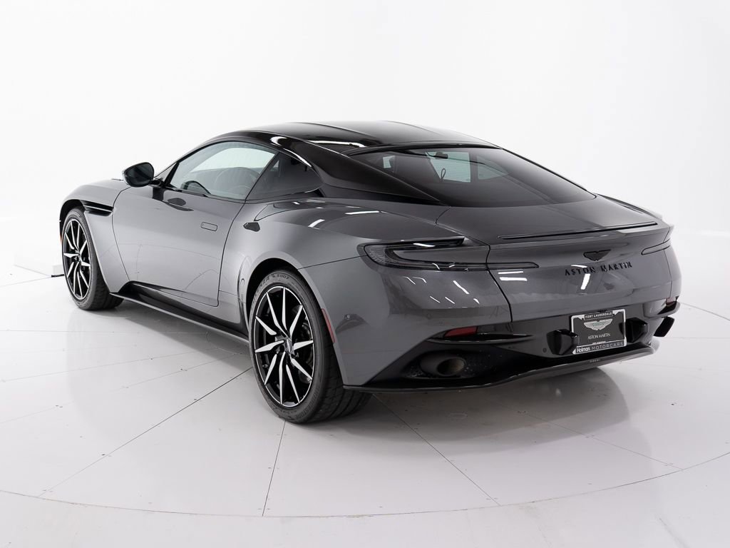 Used 2023 Aston Martin DB11 V12 image 3