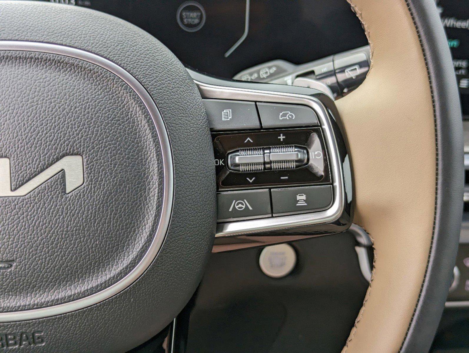 Used 2024 Kia Sorento SX Prestige w/ Olive Brown Leather Package image 20