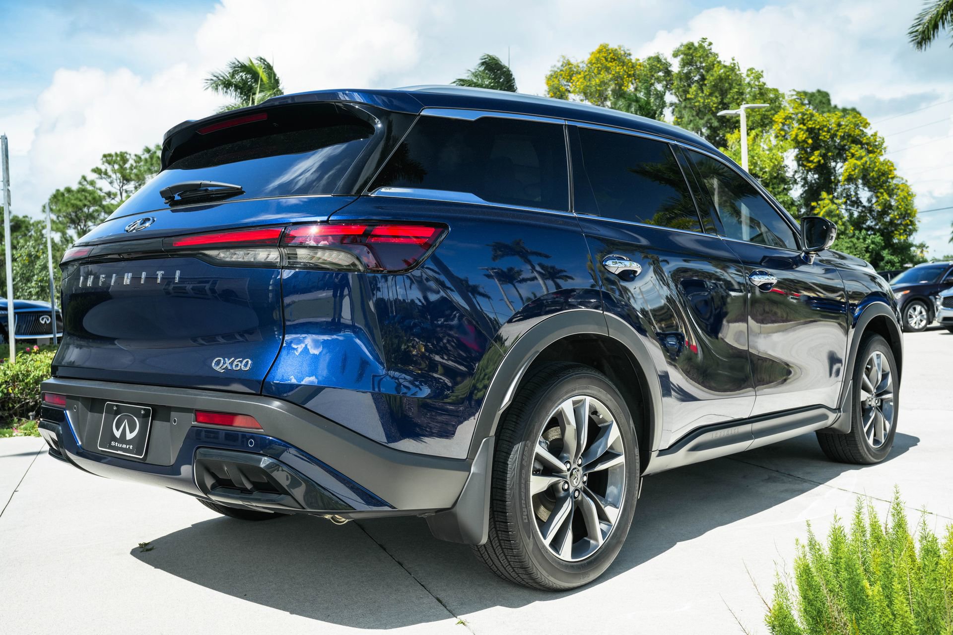 Used 2025 INFINITI QX60 Luxe w/ Vision Package image 23