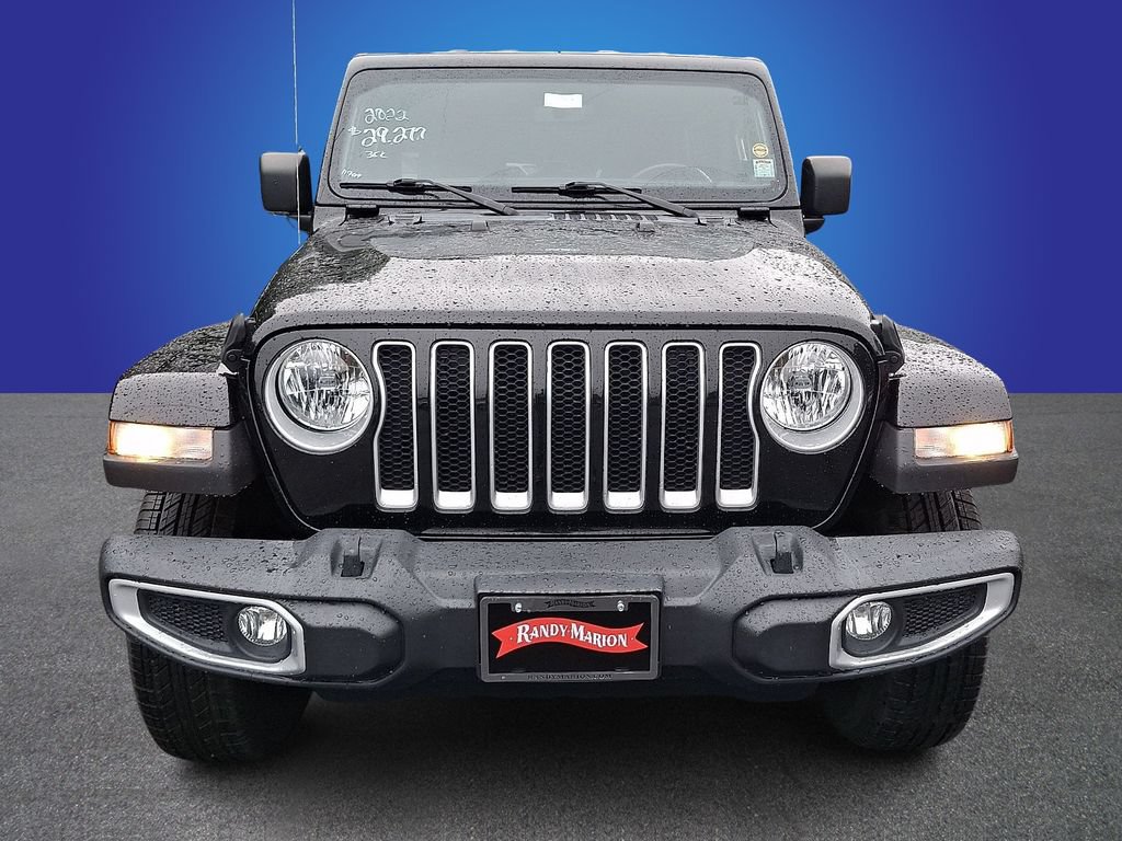 Used 2022 Jeep Wrangler Unlimited Sahara AWD/4WD image 2