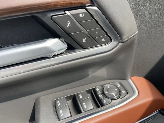 New 2026 GMC Sierra 3500 Denali Ultimate AWD/4WD image 11