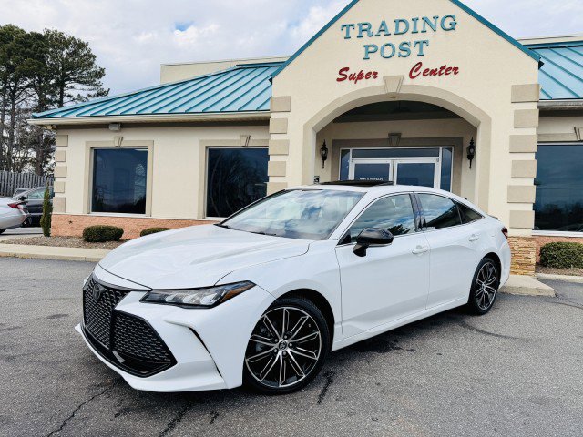 Used 2019 Toyota Avalon XSE w/ All Weather Liner Package image 28