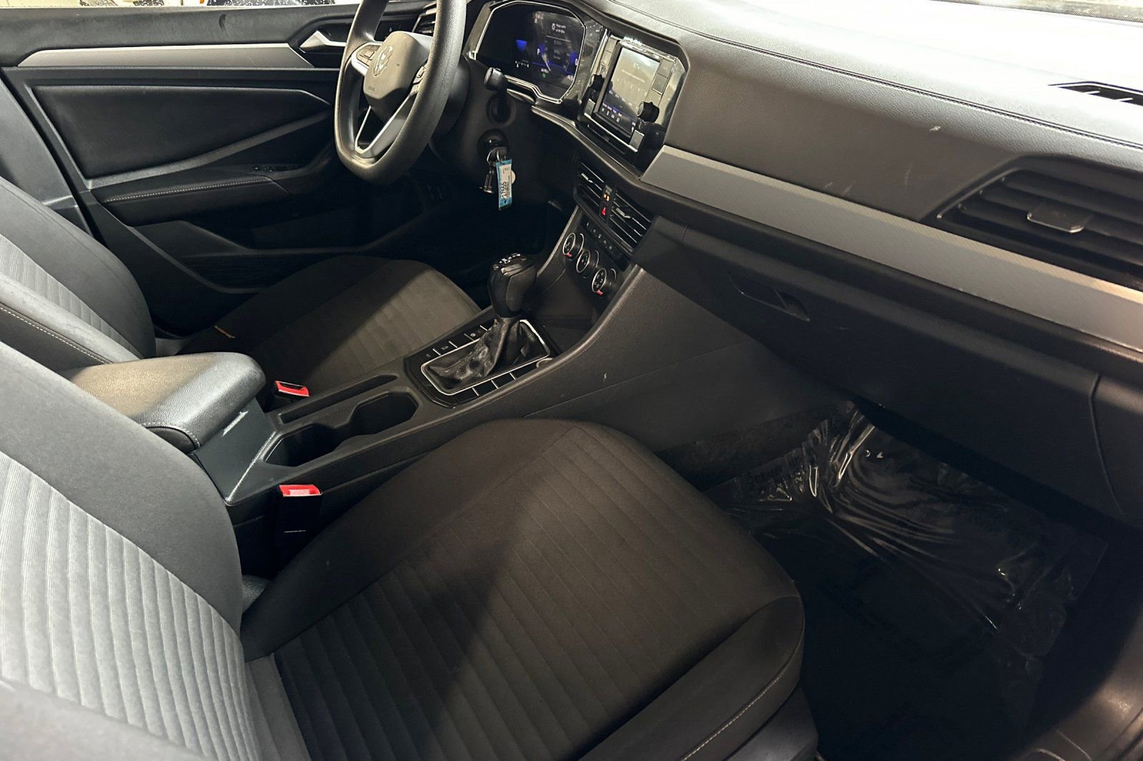 Used 2023 Volkswagen Jetta S image 18