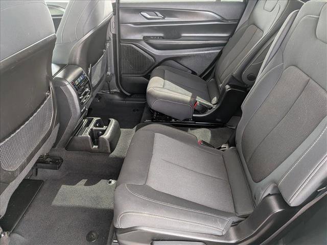 Used 2023 Jeep Grand Cherokee L Laredo w/ Luxury Tech Group I AWD/4WD image 16