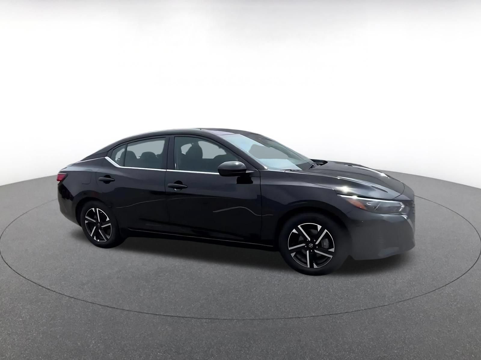 Used 2025 Nissan Sentra SV FWD video 2