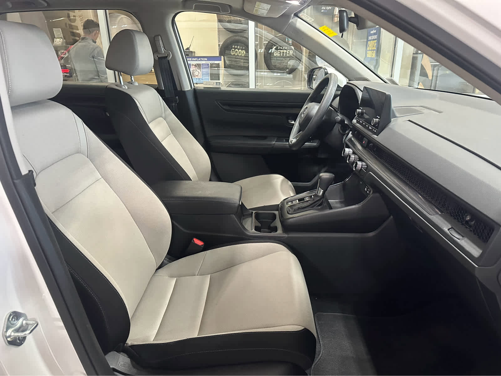 Used 2023 Honda CR-V EX image 40