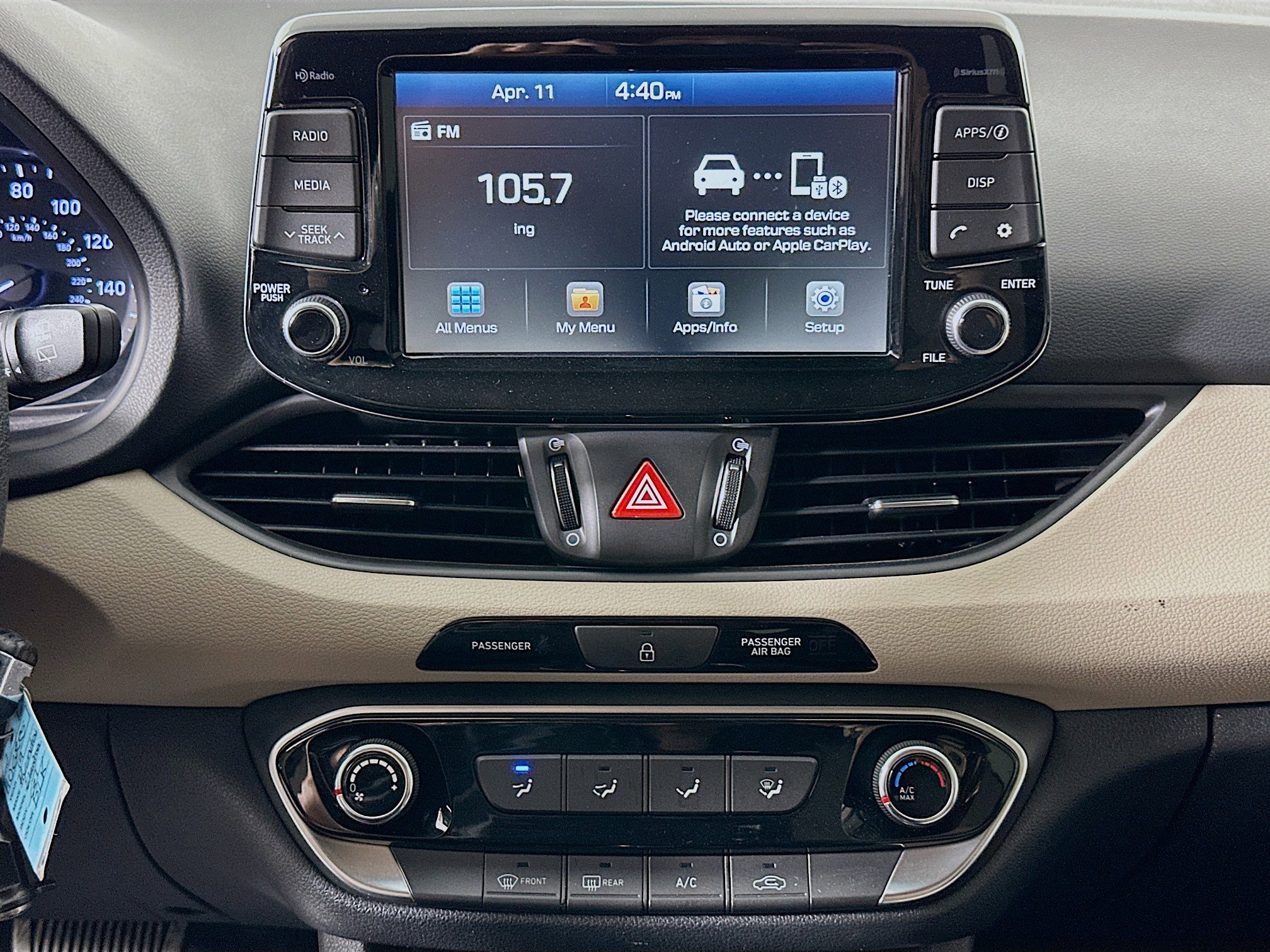 Used 2019 Hyundai Elantra GT image 22