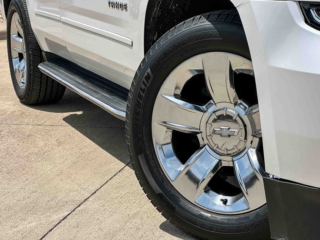 Used 2019 Chevrolet Tahoe Premier AWD/4WD image 9