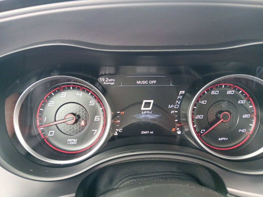 Used 2023 Dodge Charger SXT w/ Plus Group image 9