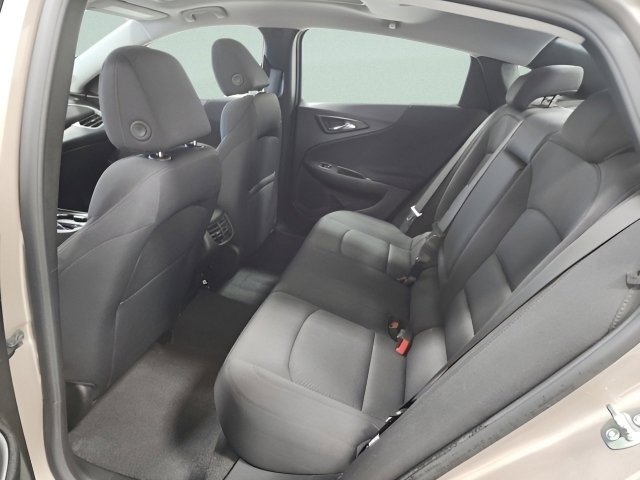 Used 2024 Chevrolet Malibu LT image 20