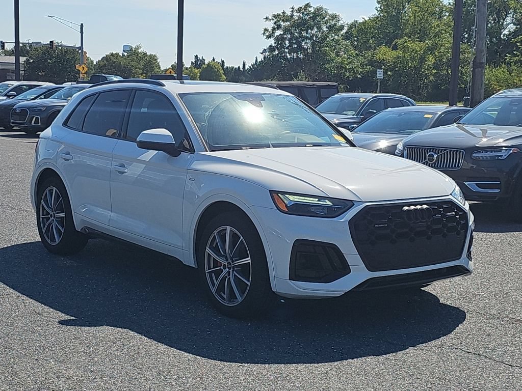Used 2024 Audi Q5 e Premium Plus