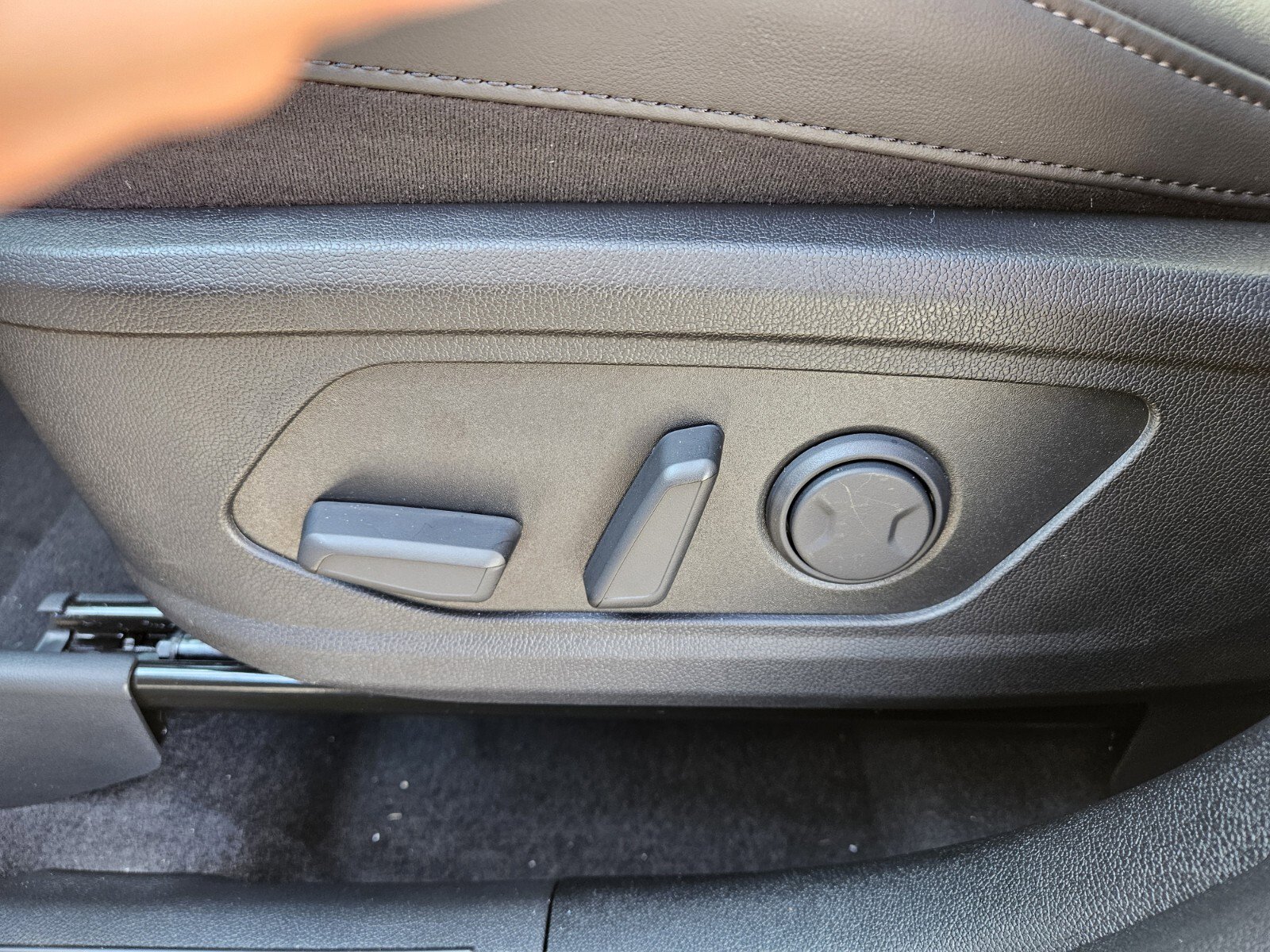 New 2026 Kia Sorento EX image 9