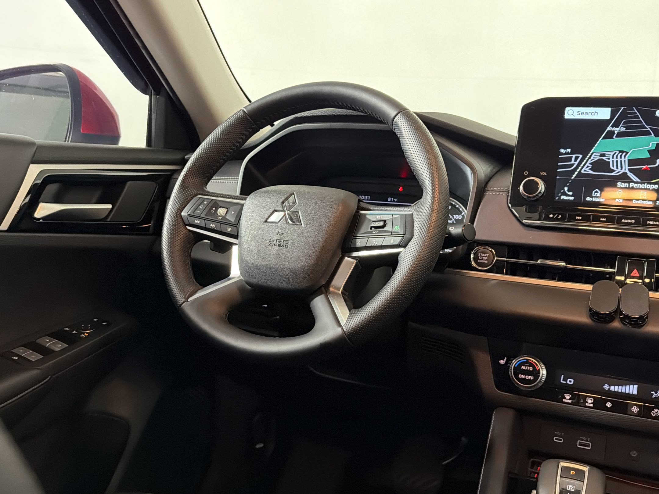 Used 2024 Mitsubishi Outlander SE FWD image 28