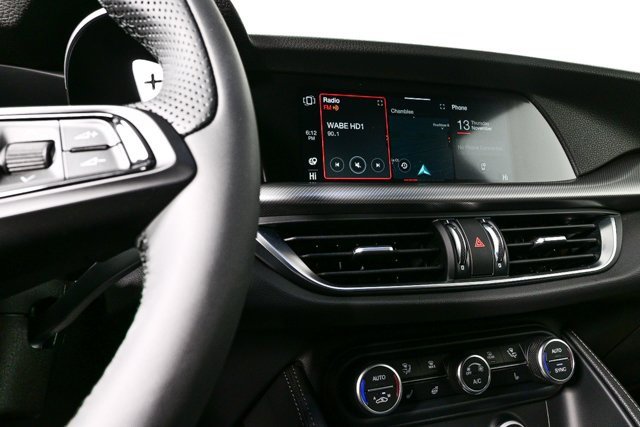 New 2025 Alfa Romeo Stelvio Sprint w/ Convenience Package image 13