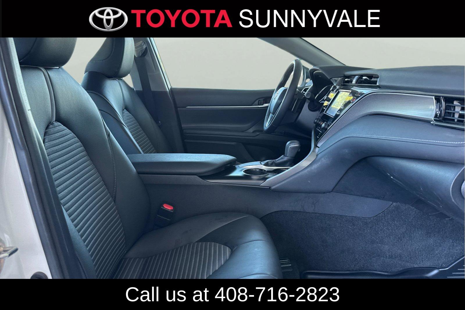 Used 2019 Toyota Camry SE w/ Convenience Package FWD image 19