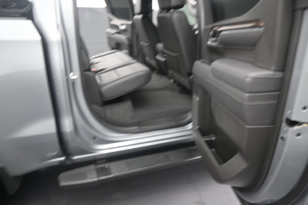Used 2025 Chevrolet Silverado 1500 LT Trail Boss w/ Convenience Package II AWD/4WD image 13