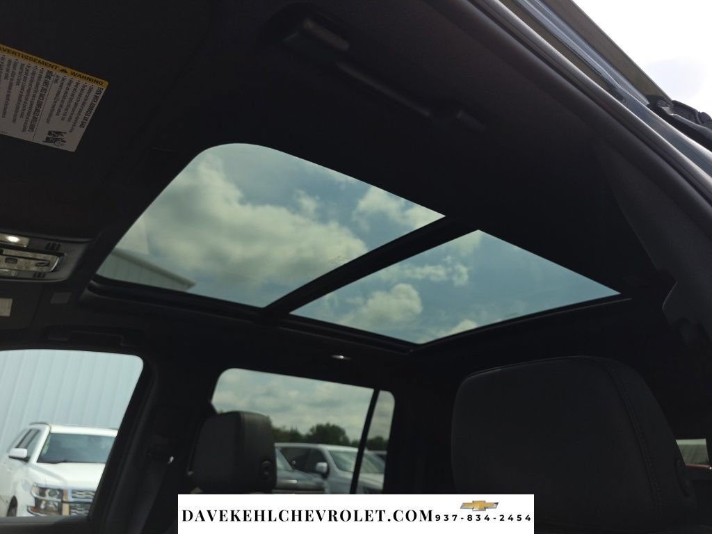 Used 2026 Chevrolet Suburban Z71 w/ Comfort Package AWD/4WD image 20