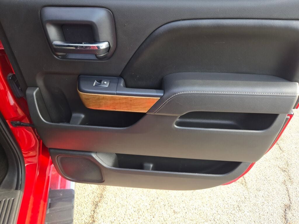 Used 2015 Chevrolet Silverado 1500 LTZ image 10