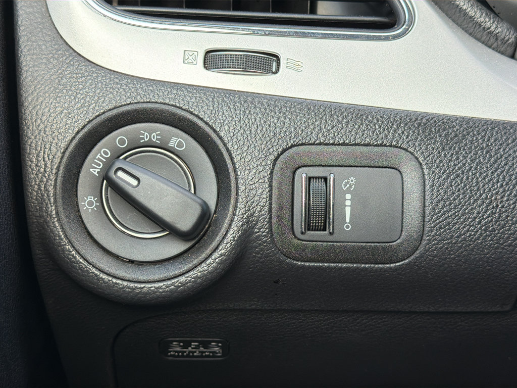 Used 2018 Dodge Journey SE w/ Blacktop Package FWD image 10