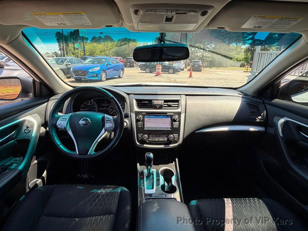 Used 2018 Nissan Altima 2.5 SV w/ 2.5 SV Technology Package FWD image 17