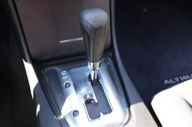 Used 2012 Nissan Altima 2.5 S FWD image 15