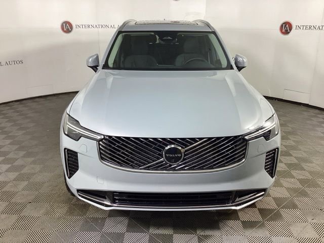 New 2026 Volvo XC90 B6 Plus w/ Protection Package Premier image 2