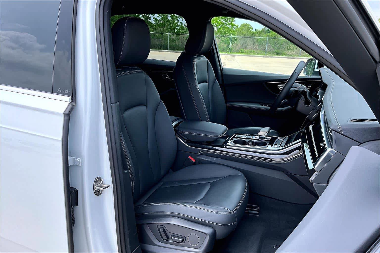 Used 2025 Audi Q7 3.0T Premium Plus AWD/4WD image 8