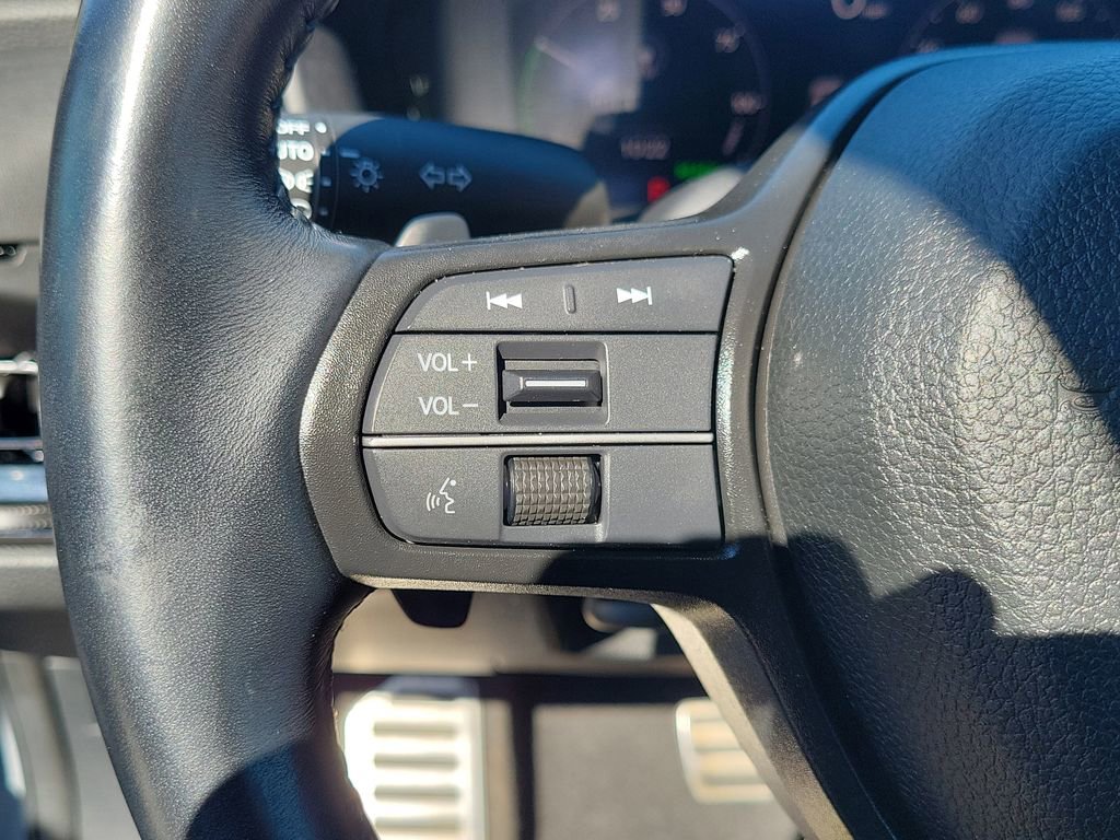Used 2023 Honda Accord Sport image 18