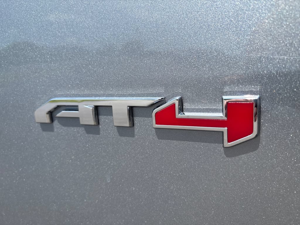 New 2026 GMC Acadia AT4 w/ Super Cruise Package AWD/4WD image 10