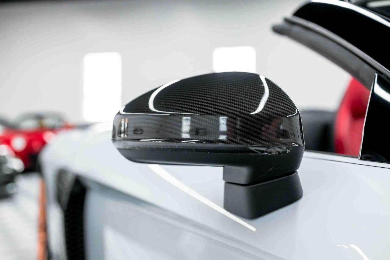 Used 2018 Audi R8 V10 plus image 16