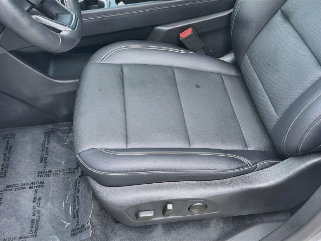 Used 2026 Chevrolet Traverse LT FWD image 20